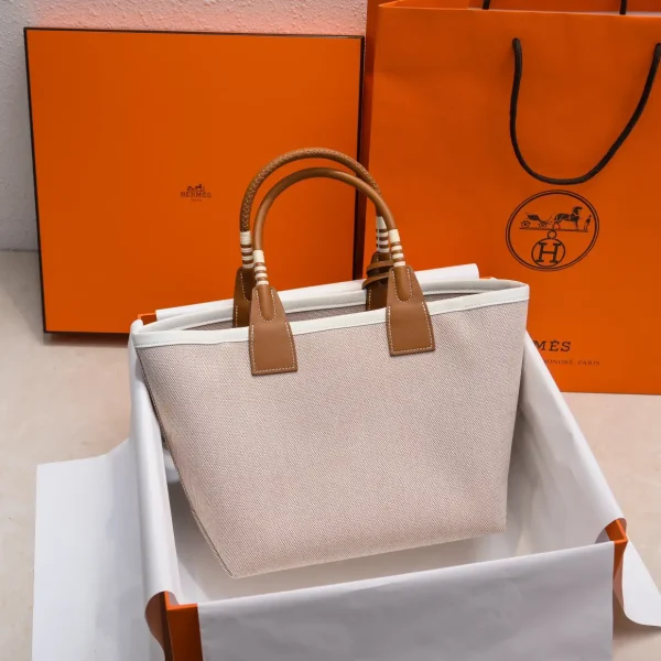 Hermès Steeple Tote Bag image 1
