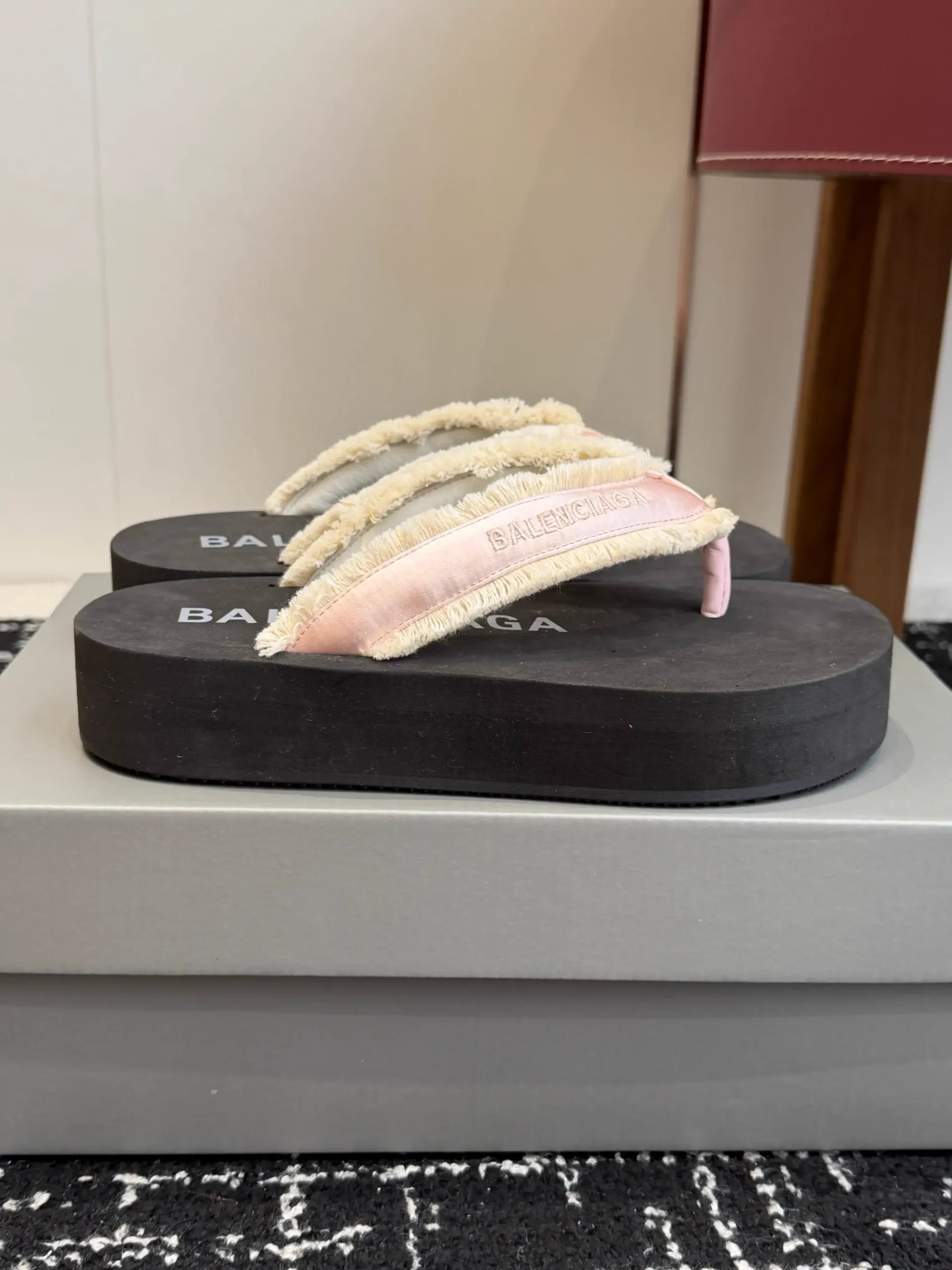 Frayed Strap Platform Flip Flops image 1