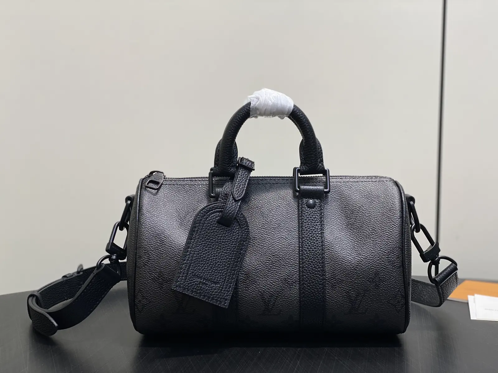 Louis Vuitton Monogram Keepall Bandoulière 25 Duffle Bag image 1