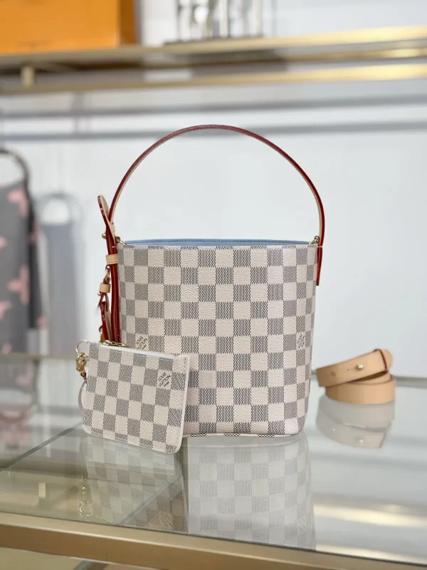 Louis Vuitton Checkerboard Bucket Bag with Pouch image 1