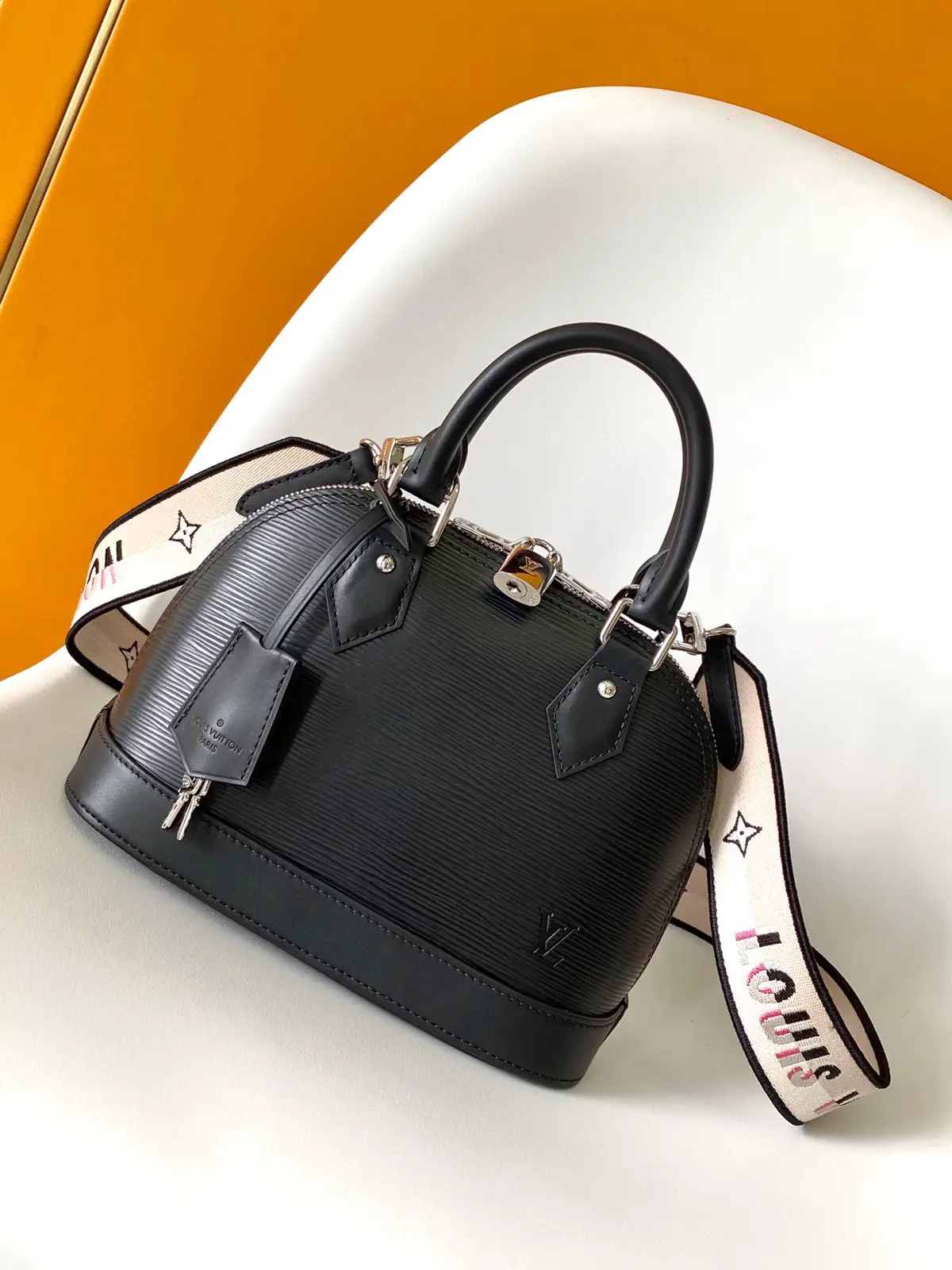 Louis Vuitton Black Epi Leather Alma BB Top Handle Bag image 1