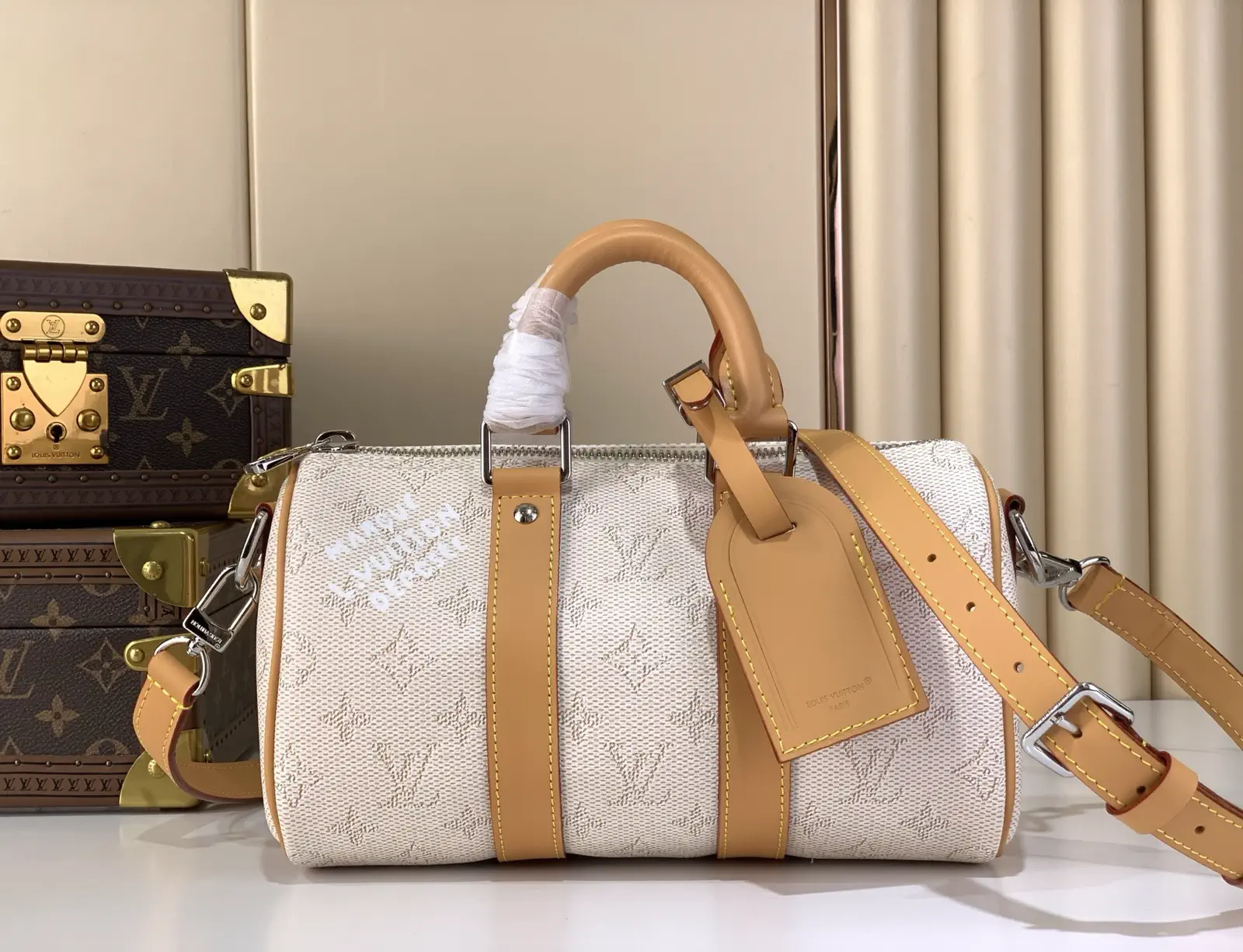 Louis Vuitton Keepall Bandoulière 25 Monogram Duffle Bag image 1