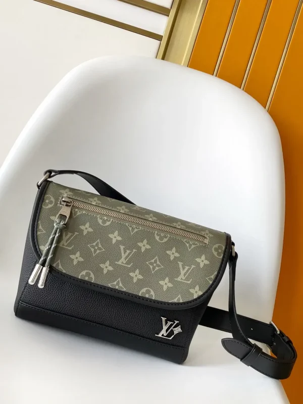 Louis Vuitton Pulse Monogram Canvas Messenger Bag image 1