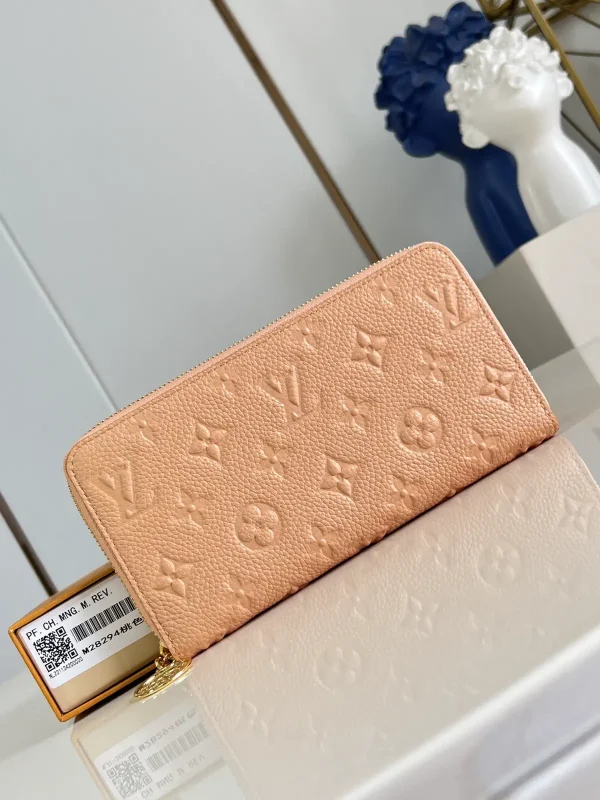 Louis Vuitton Peach Monogram Zippy Wallet image 1