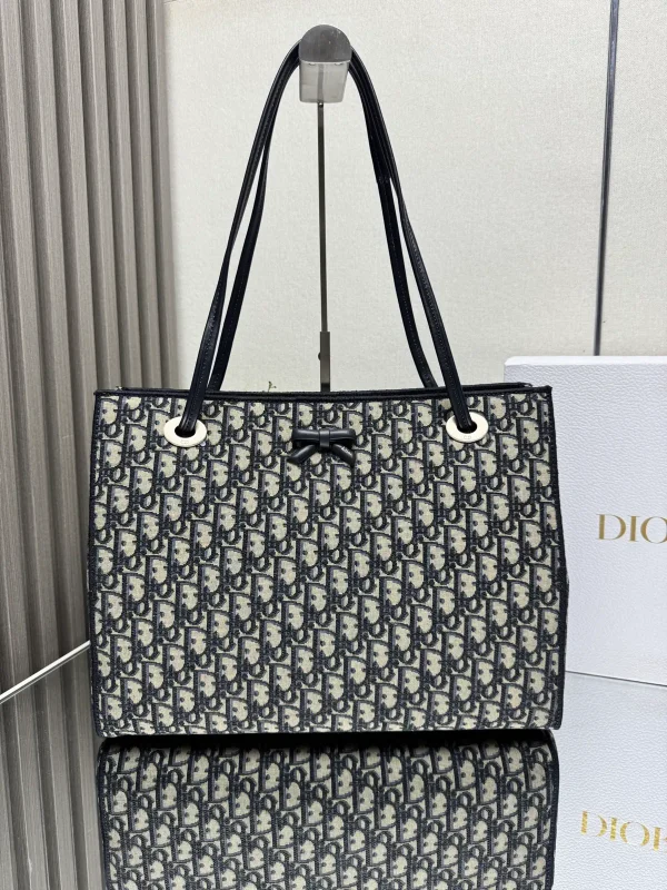 Dior Oblique Monogram Bow Tote Bag image 1