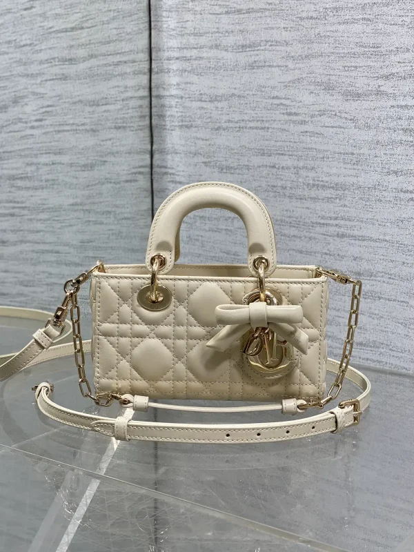 Dior Quilted Bow D-Joy Top Handle Bag image 1