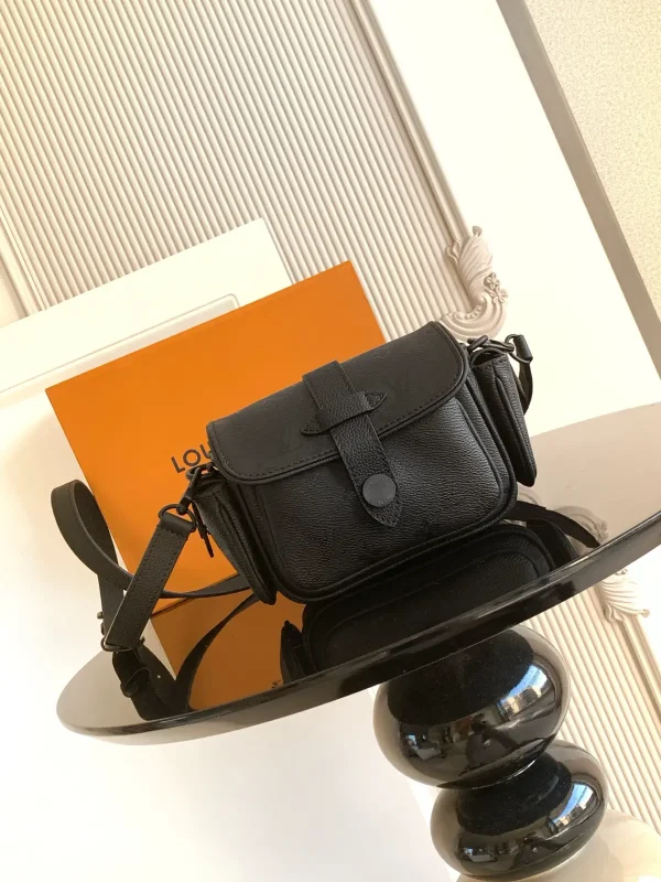 Louis Vuitton Black Crossbody Bag image 1