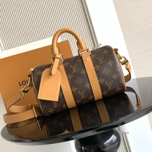 Louis Vuitton Keepall 25 Monogram Duffle Bag image 1
