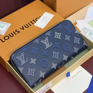 Louis Vuitton Navy Blue Monogram Zippy Wallet Horizontal image 1