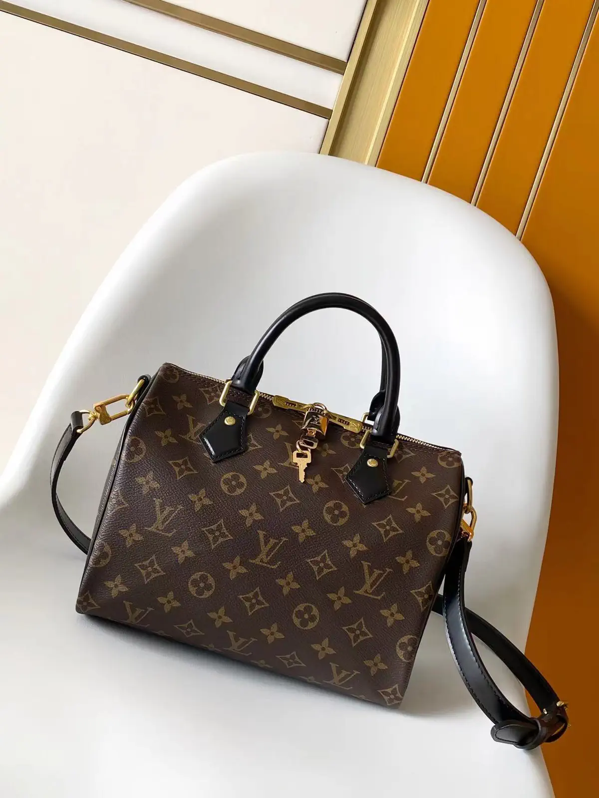 Louis Vuitton Monogram Speedy 25 Top Handle Bag with Shoulder Strap image 1