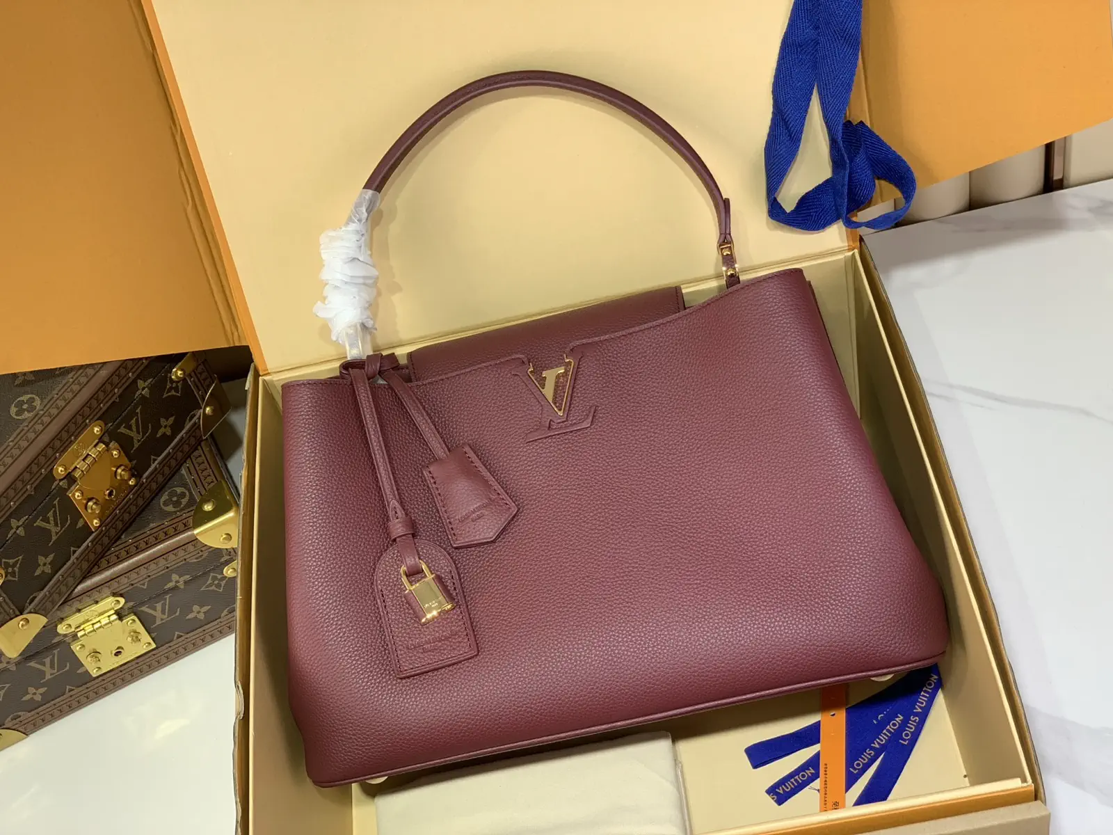 Louis Vuitton Capucines Top Handle Bag image 1