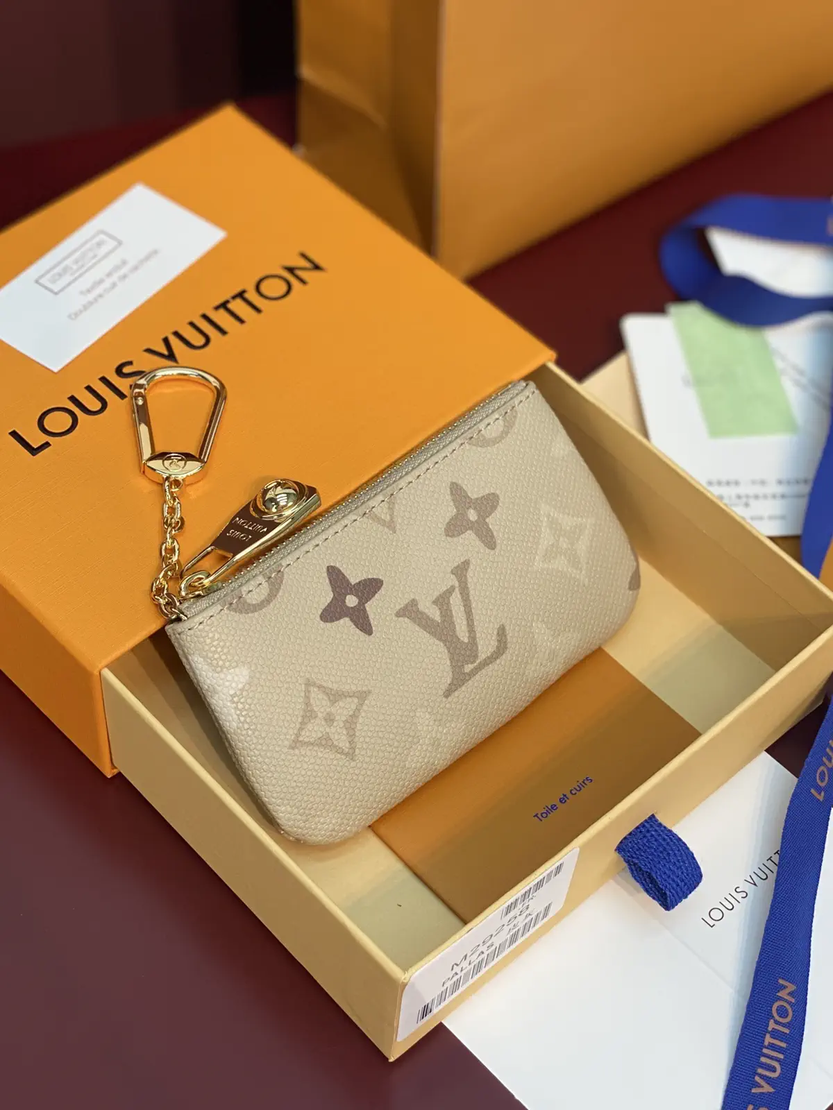 Louis Vuitton Pochette Clés Monogram Key Pouch image 1