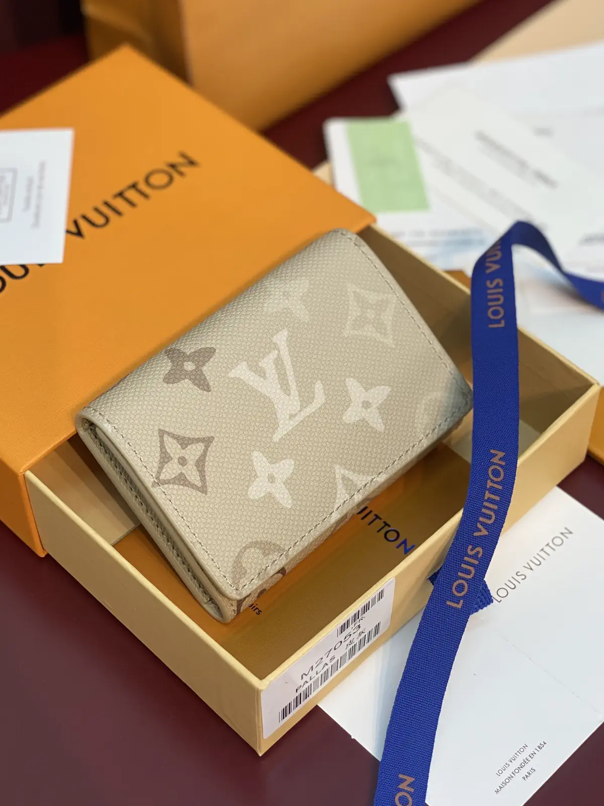 Louis Vuitton Monogram Enveloppe Carte de Visite Card Holder image 1