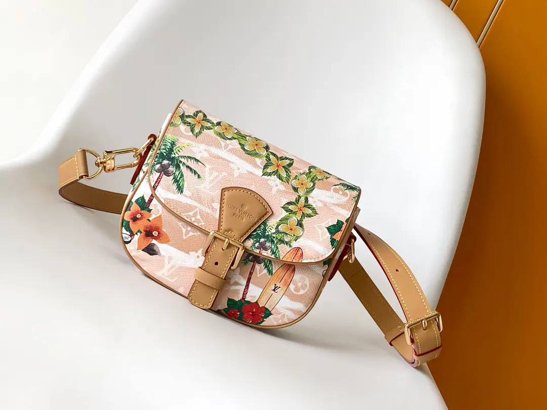 Louis Vuitton Montsouris Small Messenger Bag with Monogram Surfin' Print image 1