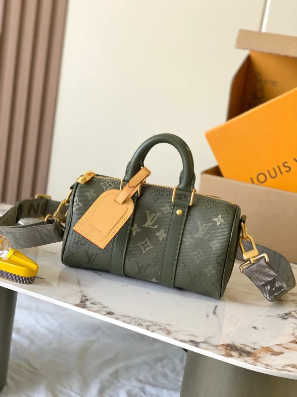 Louis Vuitton Keepall Bandouliere 25 Duffle Bag image 1