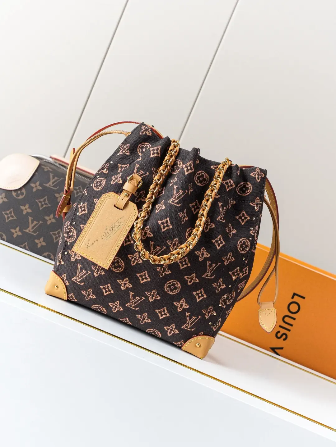 Louis Vuitton Monogram Noé Trunk Bucket Bag image 1