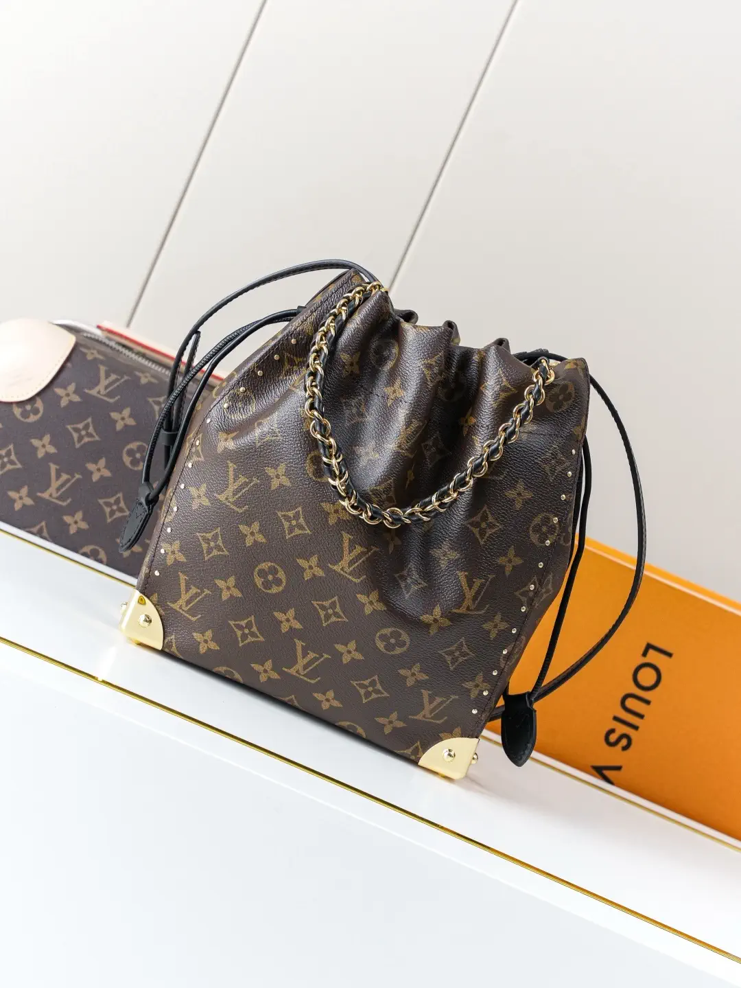 Louis Vuitton Monogram Noé Trunk Bucket Bag image 1