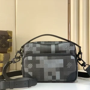 Louis Vuitton Nil Checkerboard Messenger Bag image 1
