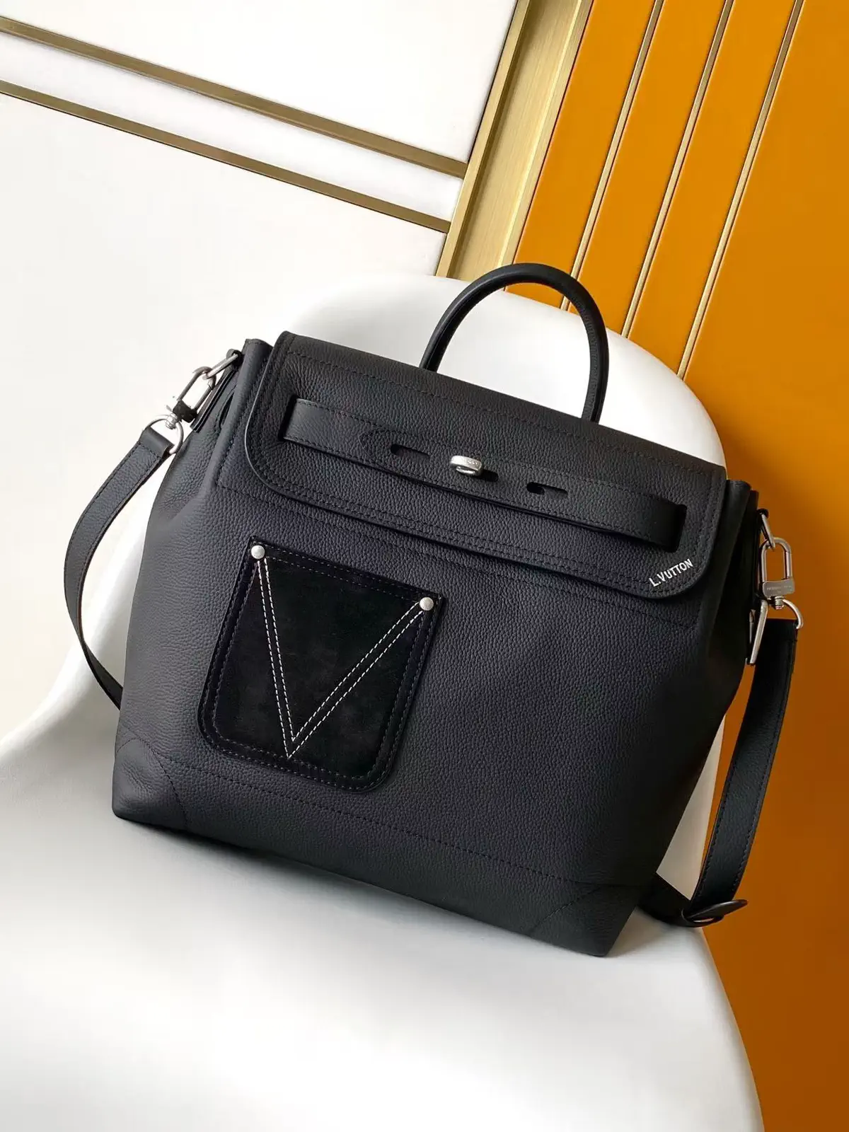 Louis Vuitton Black Leather Steamer 30 Top Handle Bag image 1