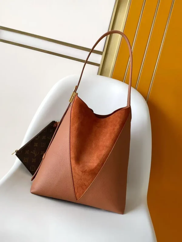 Louis Vuitton Camel Leather Hobo Shoulder Bag image 1