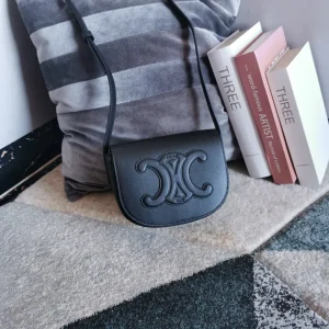 CELINE FOLCO Crossbody Bag image 1