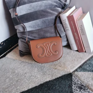 CELINE FOLCO Crossbody Bag image 1