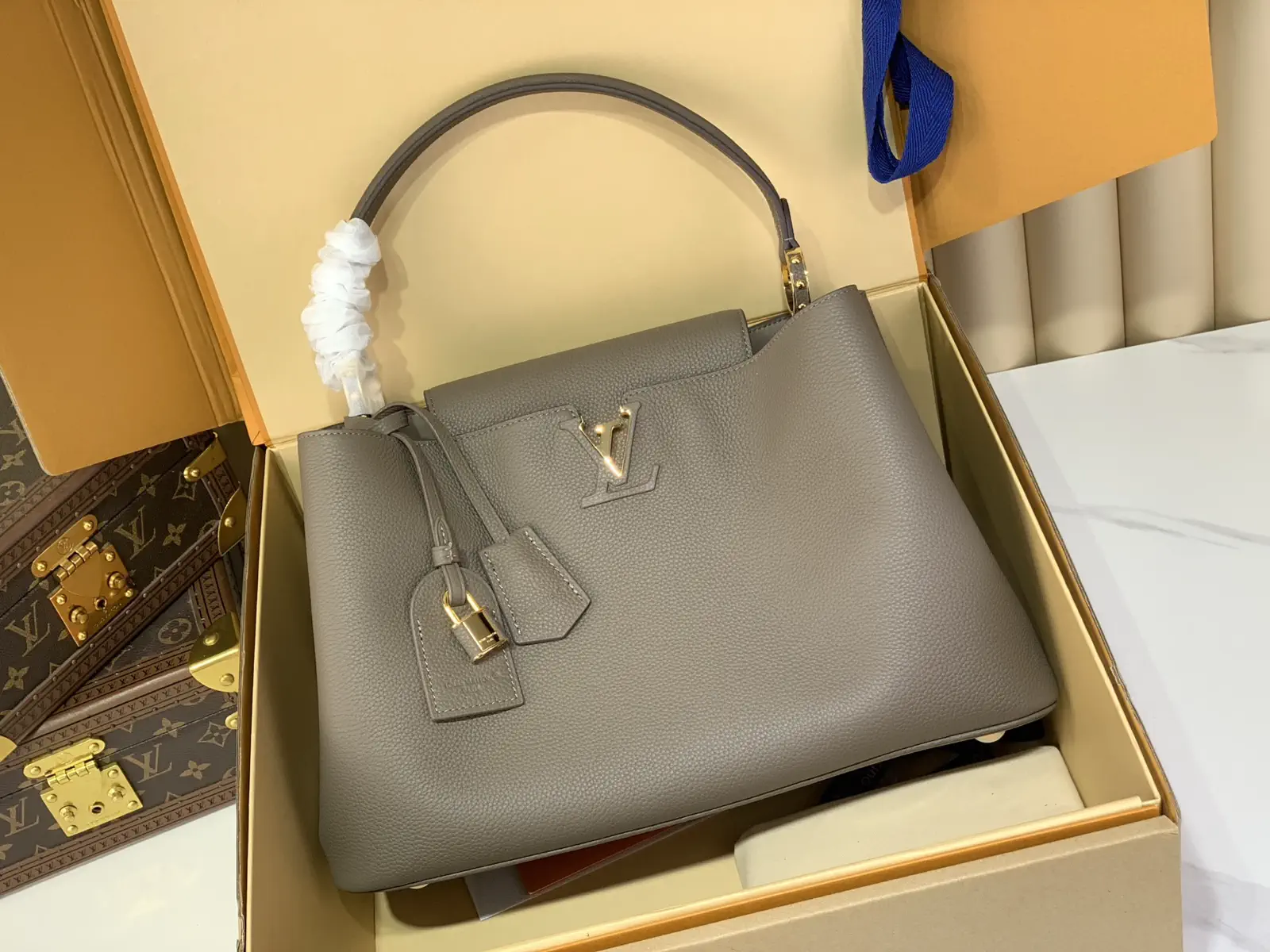 Louis Vuitton Capucines Top Handle Bag image 1