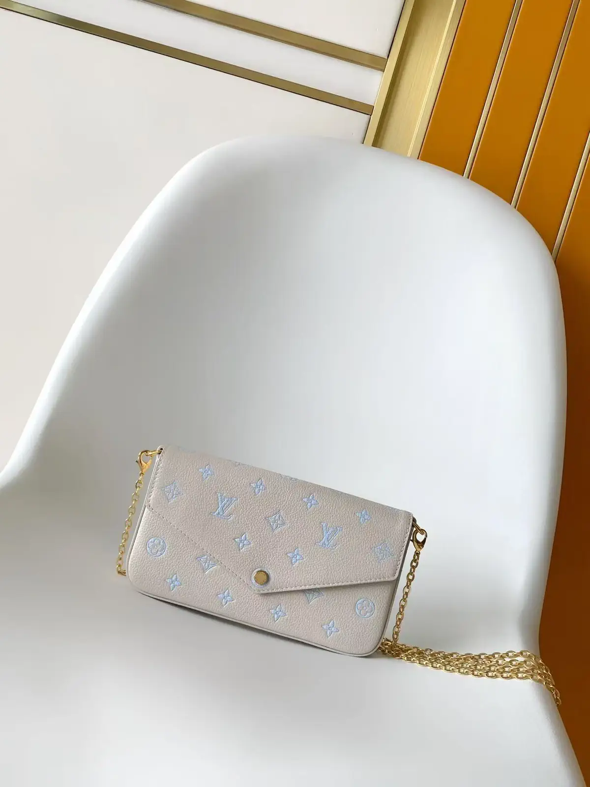 Louis Vuitton Pochette Félicie Monogram Empreinte Chain Bag image 1