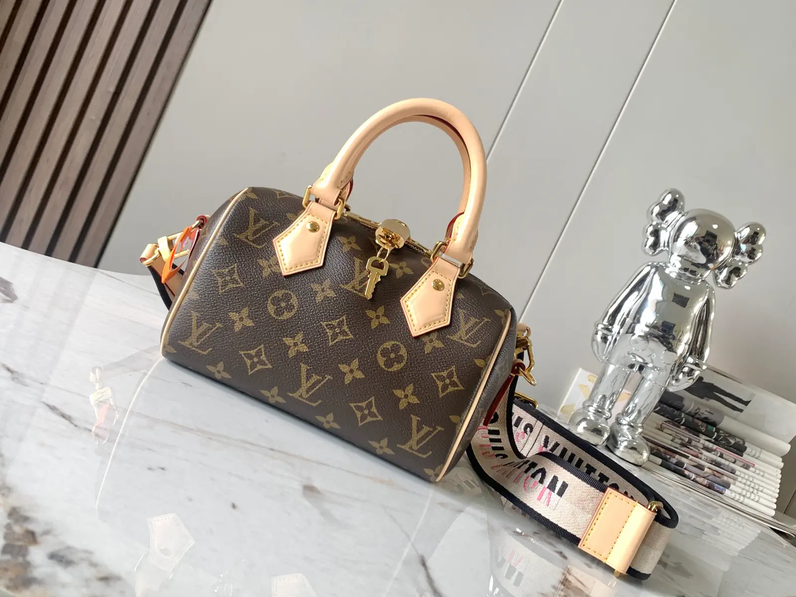 Louis Vuitton Speedy Bandoulière 20 Monogram Top Handle Bag image 1