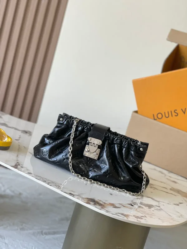Louis Vuitton Black Monogram Pochette Sling Bag image 1