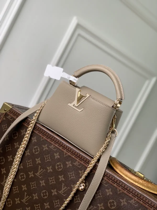 Louis Vuitton Capucines Mini Taurillon Leather Bag image 1