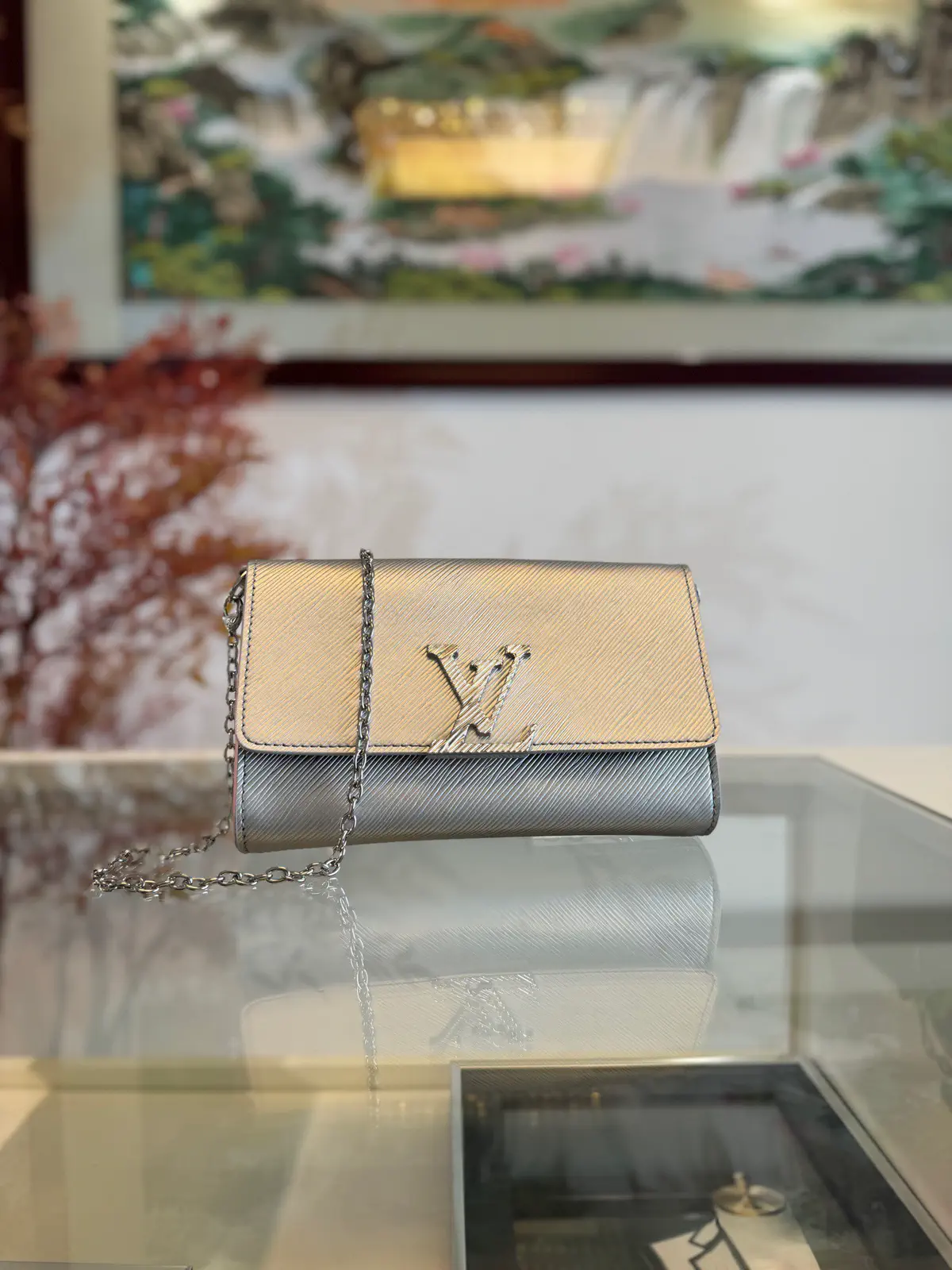 Louis Vuitton Silver Pochette Louise Chain Bag image 1