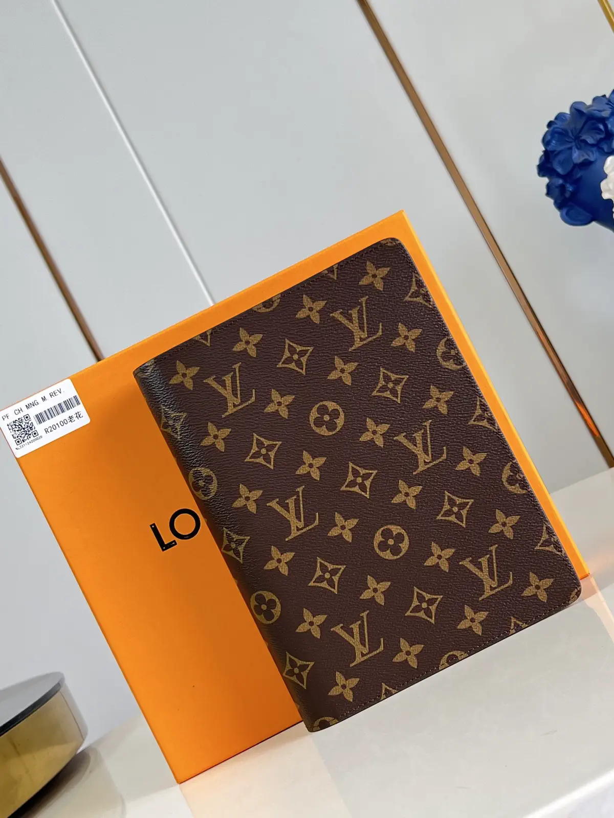 Louis Vuitton Monogram Canvas Notebook Cover image 1