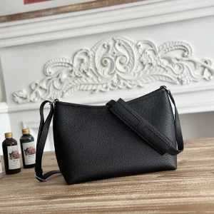 Hermès Berlingot Crossbody Bag image 1