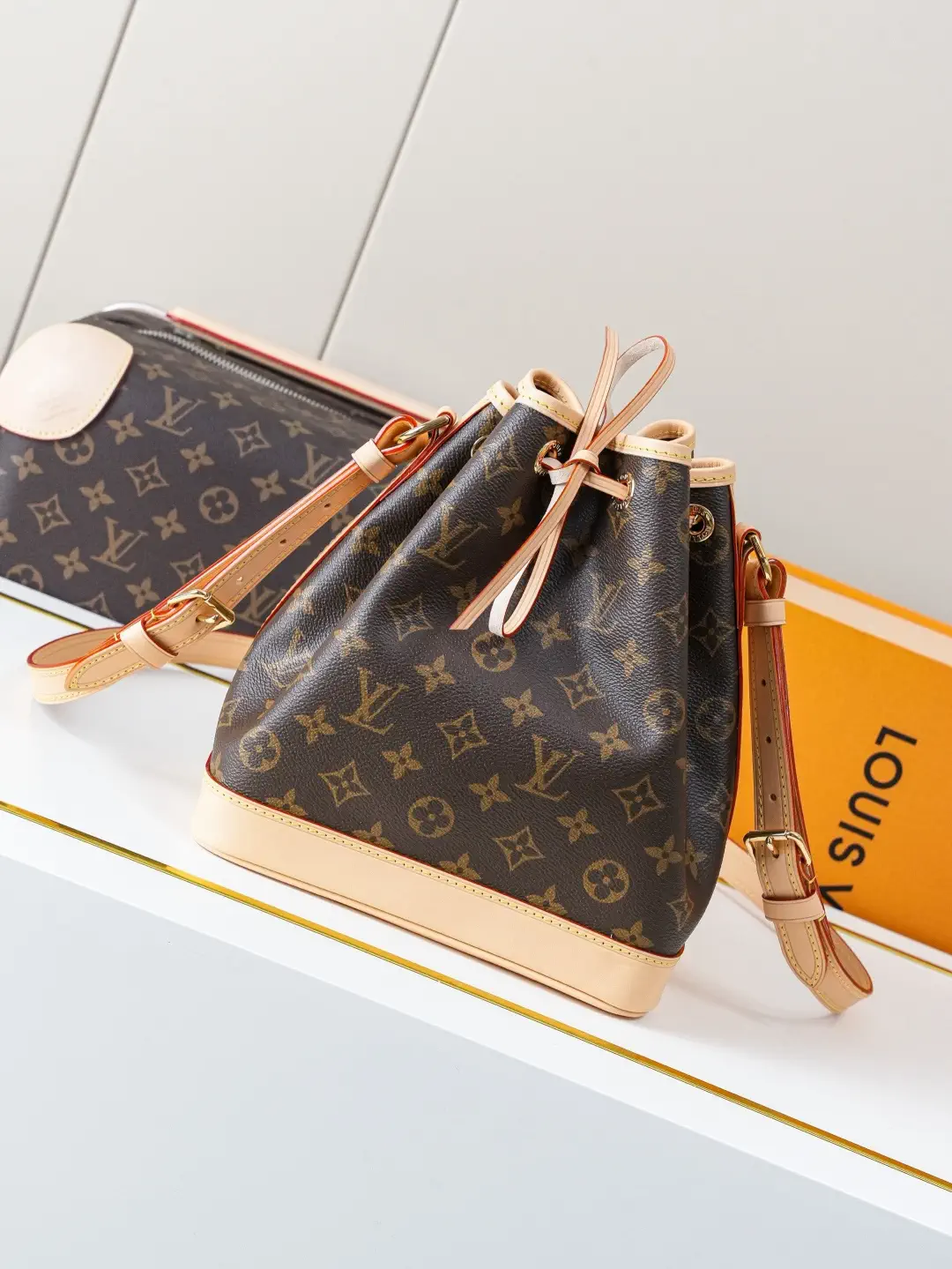 Louis Vuitton Noé BB Monogram Bucket Bag image 1