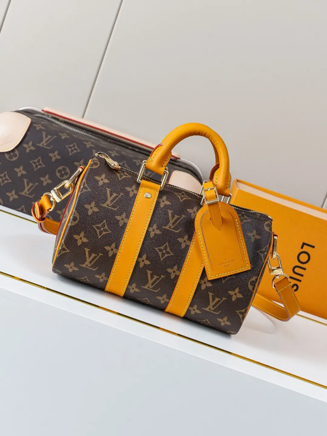 Louis Vuitton Keepall Bandoulière 25 Monogram Duffle Bag image 1