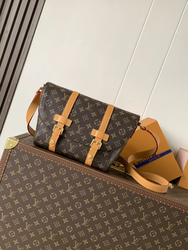 Louis Vuitton Monogram Canvas Messenger Bag image 1