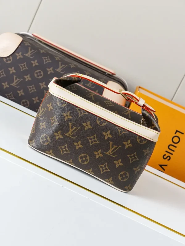 Louis Vuitton Monogram Cruiser Toiletry Bag image 1