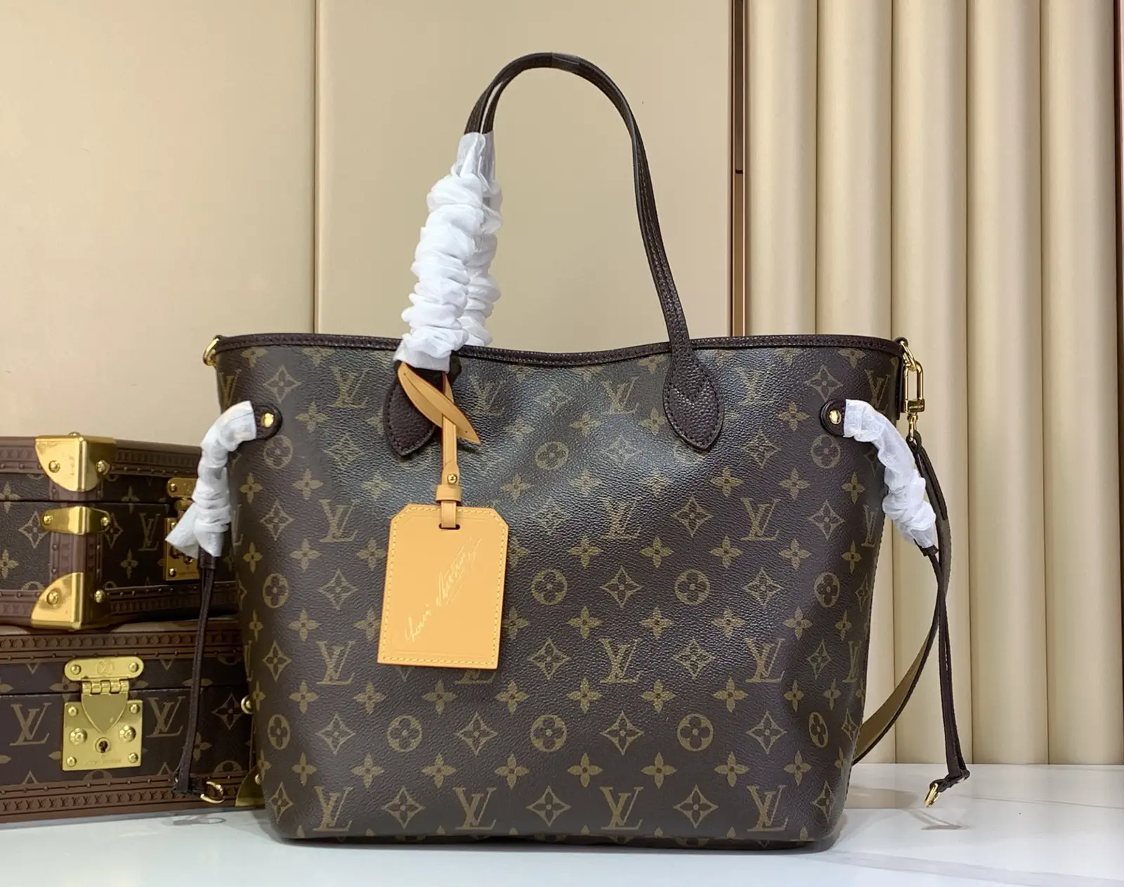Louis Vuitton Monogram Neverfull MM Tote Bag image 1
