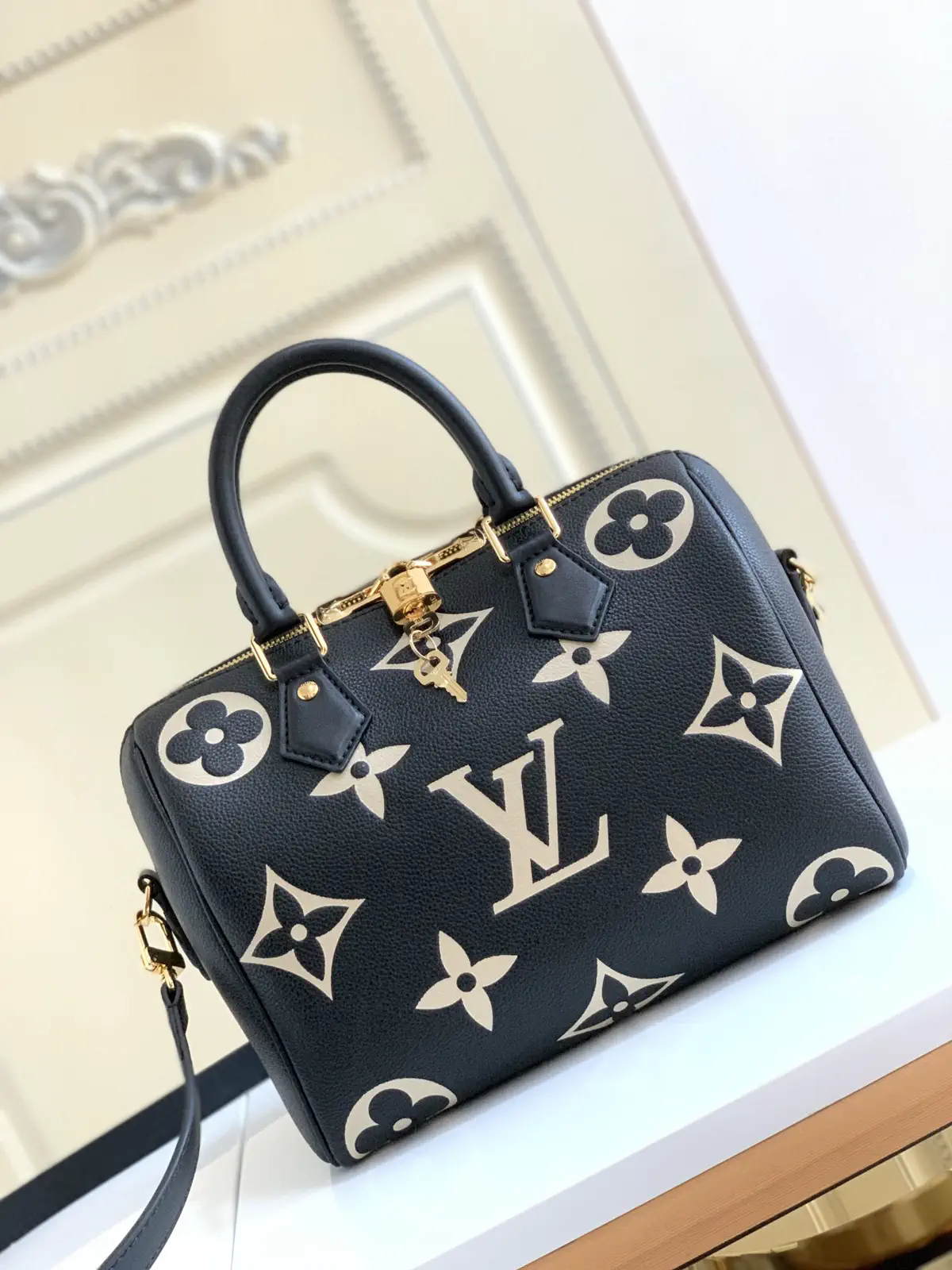 Louis Vuitton Speedy Bandoulière 25 Monogram Top Handle Bag image 1