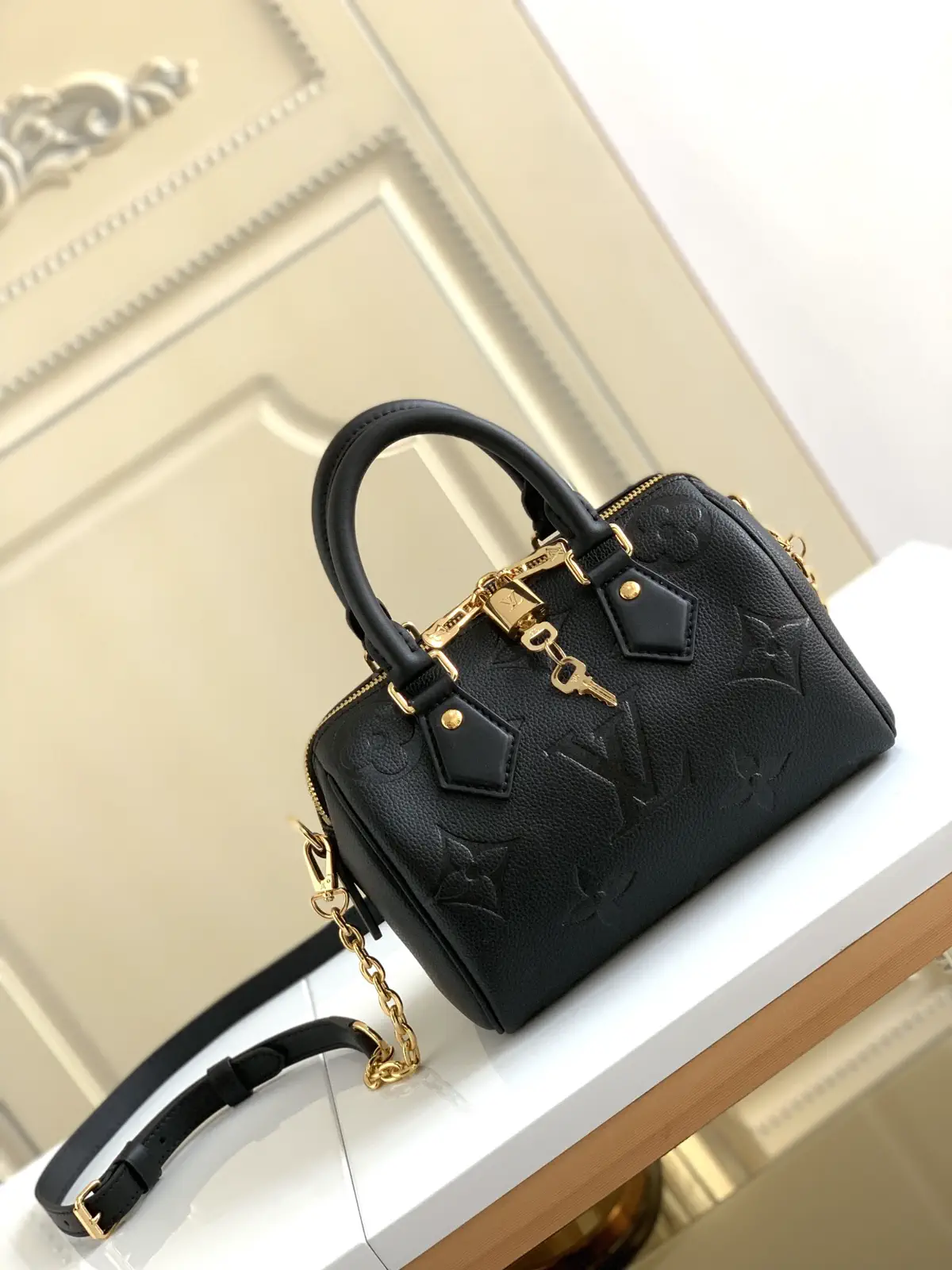 Louis Vuitton Speedy Bandoulière 20 Monogram Top Handle Bag image 1