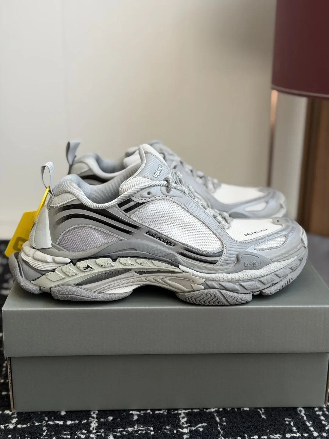 Balenciaga Unisex Chunky Sneakers image 1
