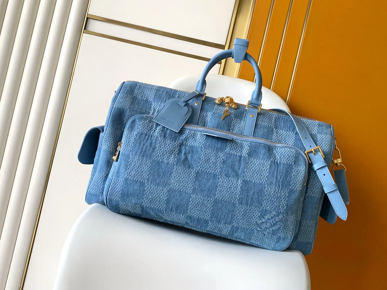 Louis Vuitton Keepall Bandoulière 50 Duffle Bag image 1