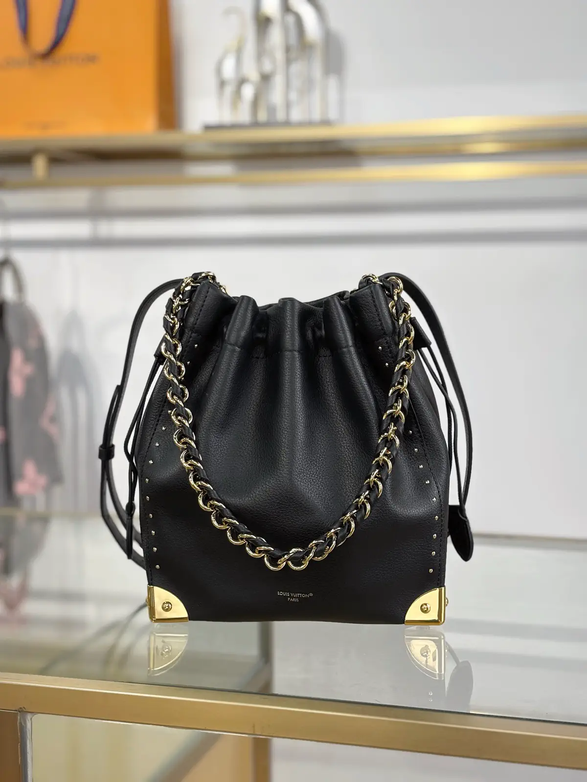 Louis Vuitton Black Noé Trunk Bucket Bag image 1