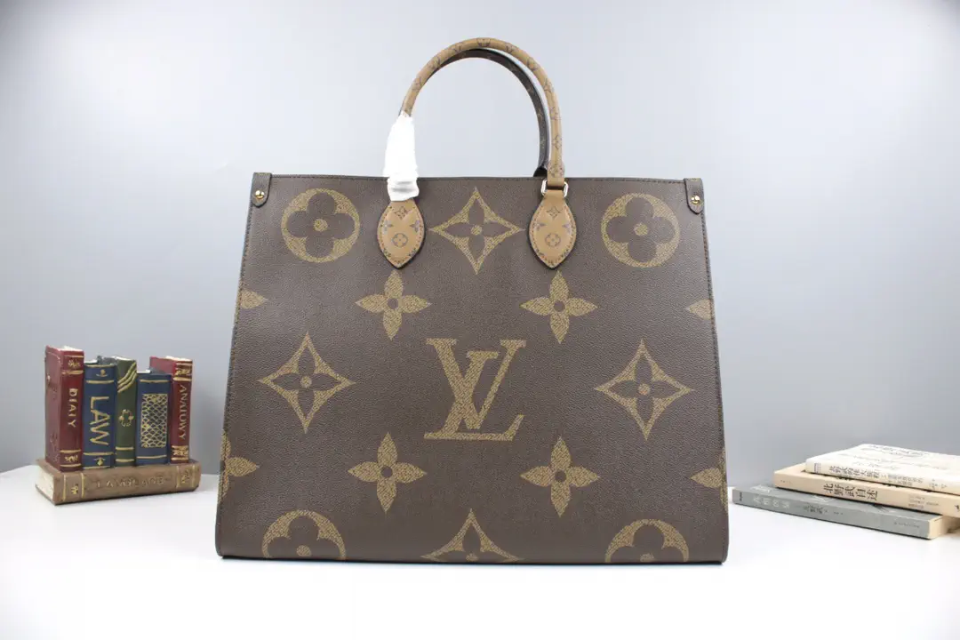 Louis Vuitton Monogram Onthego Tote Bag image 1