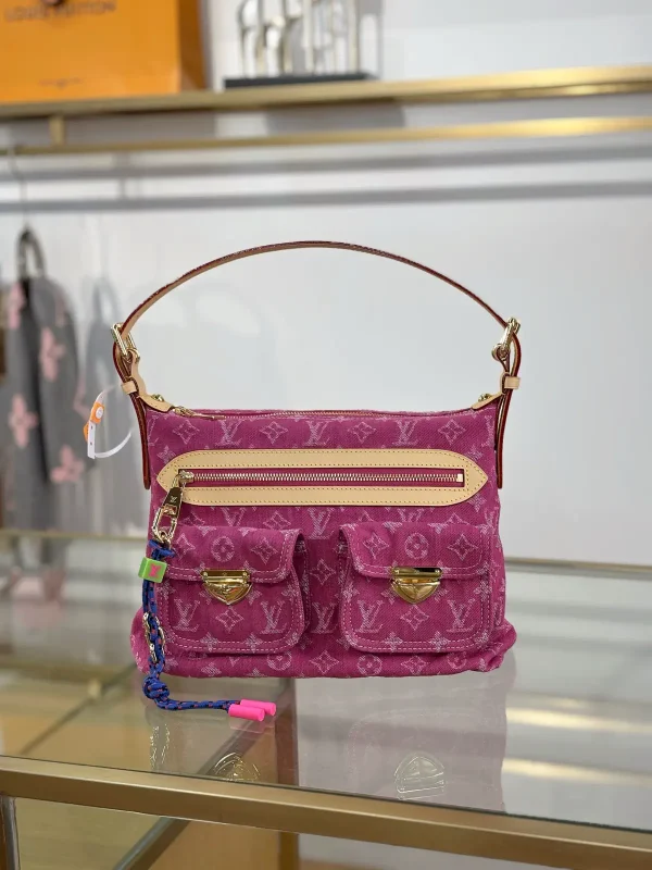 Louis Vuitton BAGGY Monogram Shoulder Bag image 1