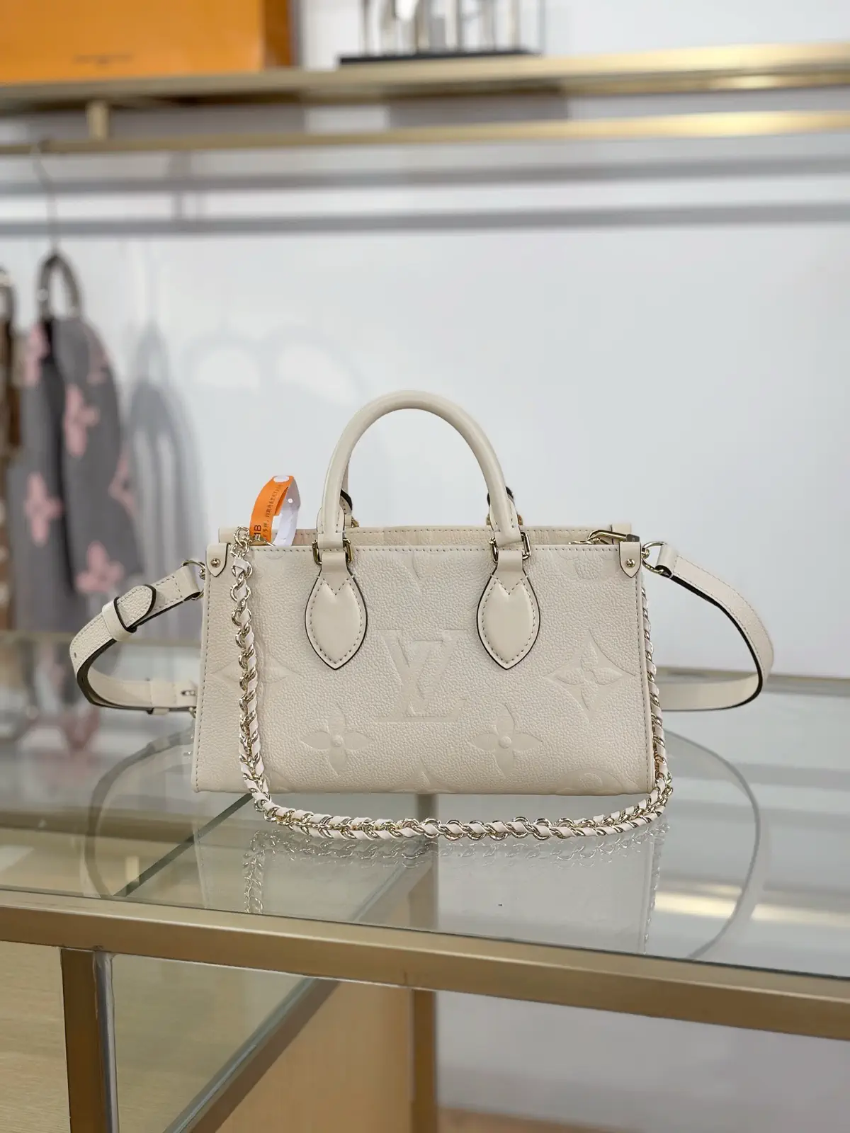 Louis Vuitton Cream Monogram OnTheGo East West Tote Bag image 1