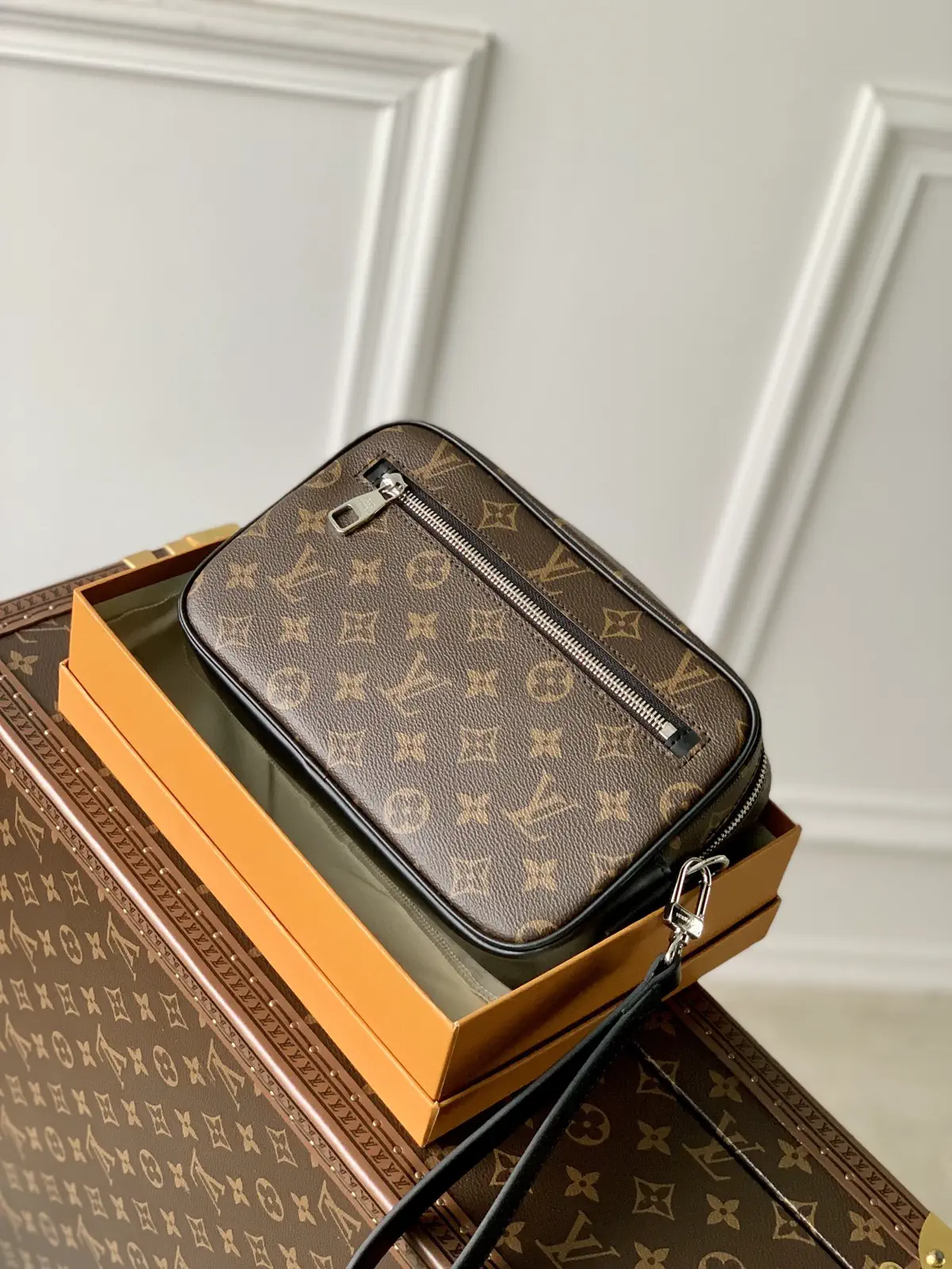 Louis Vuitton Monogram Pochette Kasai Clutch image 1