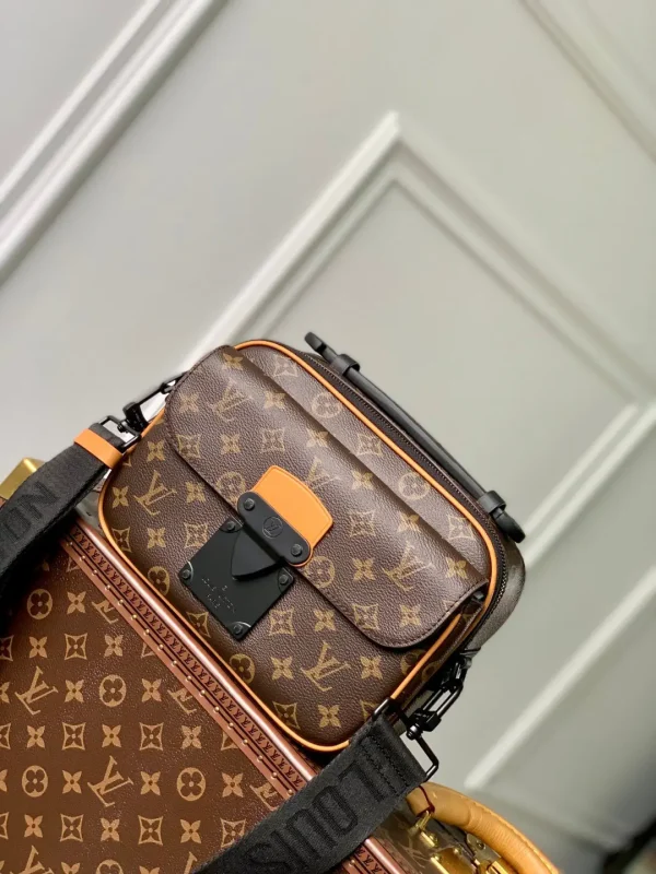 Louis Vuitton Monogram S Lo Messenger Bag image 1