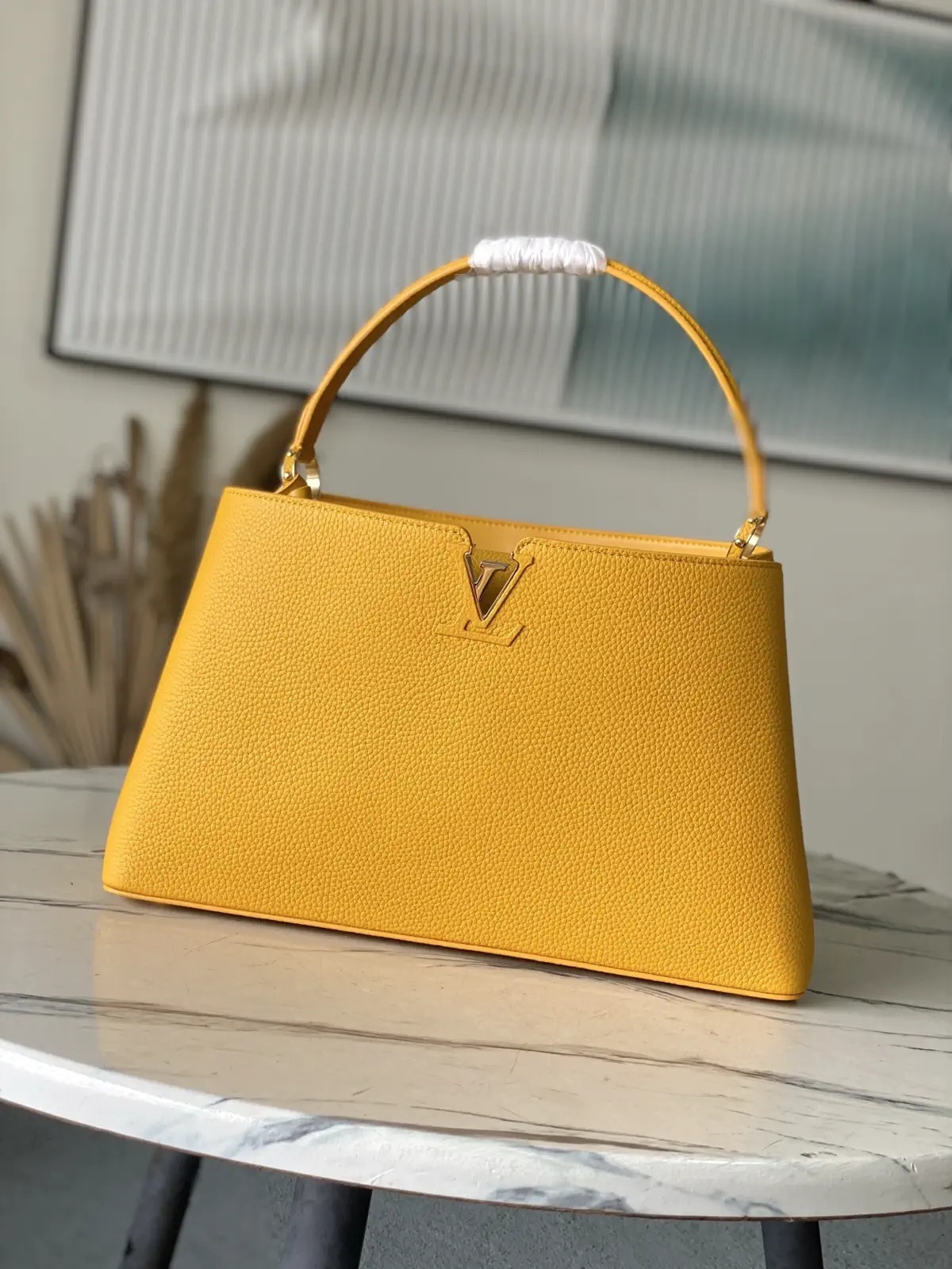 Louis Vuitton Yellow Taurillon Leather Capucines Top Handle Bag image 1